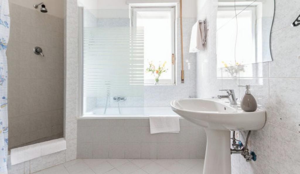 Take It Easy Roma Guest House חדר תמונה