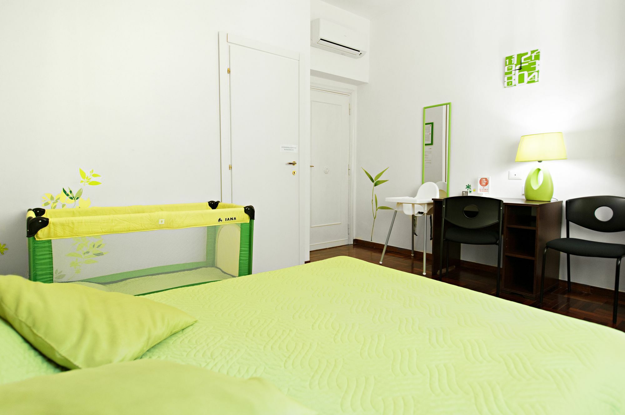 Take It Easy Roma Guest House מראה חיצוני תמונה